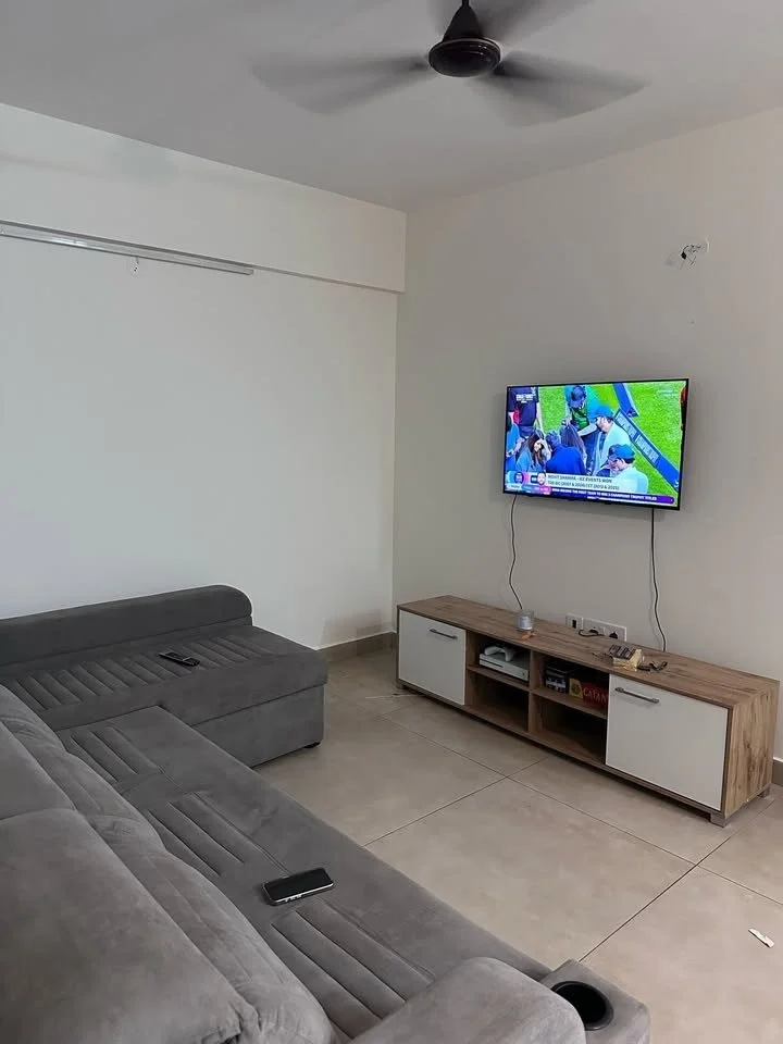 Single Occupancy in 3 BHK Flat for Rent in Mahaveer Ranches