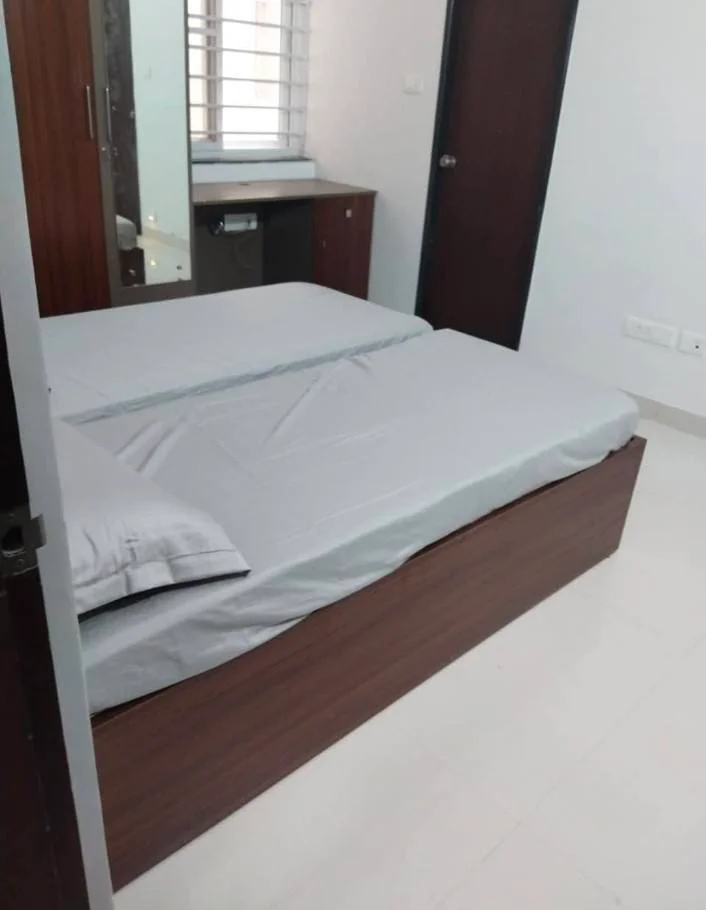 1 BHK Flat for Rent in madhapur