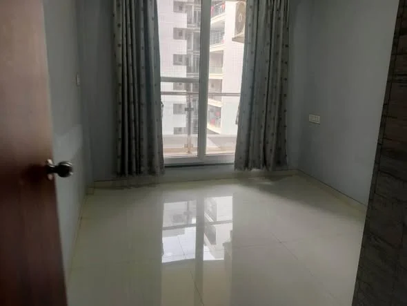 2 BHK Flat for Sale in Leisure Town Society