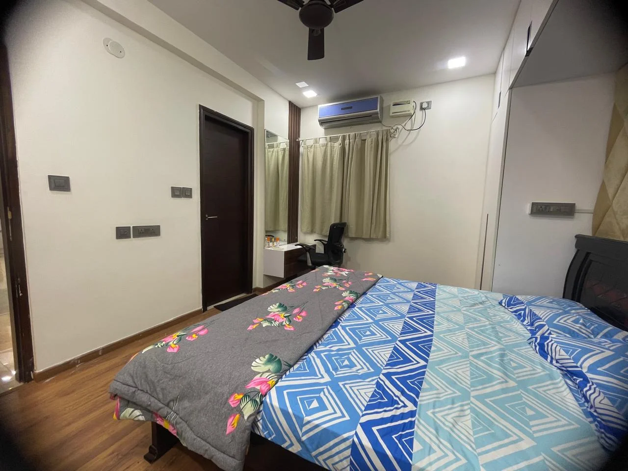 Single Occupancy for Male in 1 BHK Flat for Rent in Narsingi
