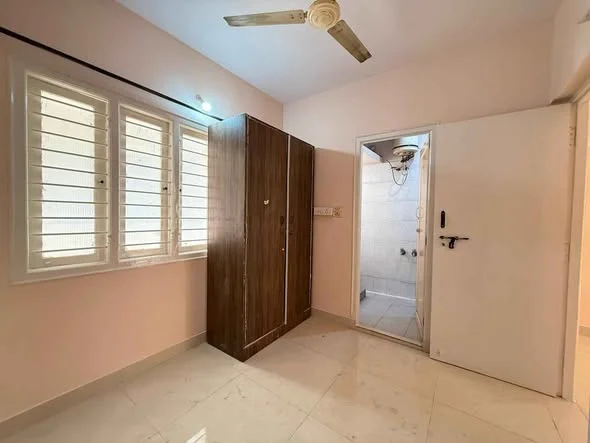 1 BHK Independent House for Rent in Bellandur Near Centro mall
