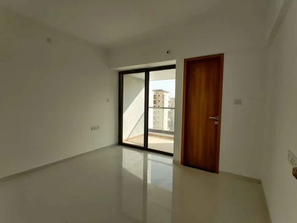 2 BHK Flat for Sale in Balewadi high street