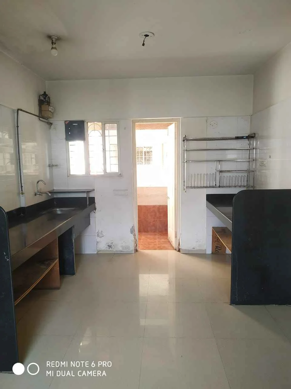 2 BHK Flat for Sale in Mout n glory society