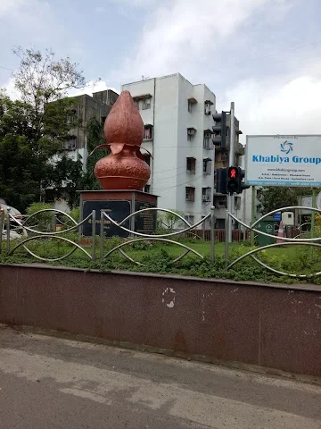 2 BHK Flat for Rent in Tagore Rd