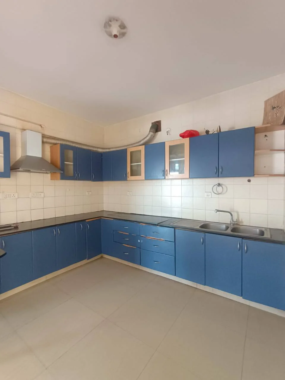 3 BHK Flat for Rent in Hosa road Bengaluru