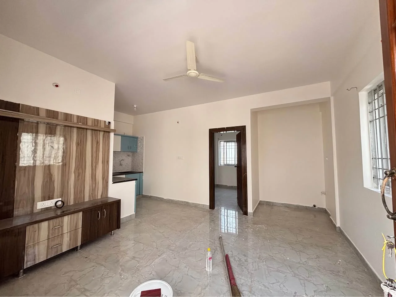 1 BHK Flat for Rent in HSRLAYOUT HARALUR