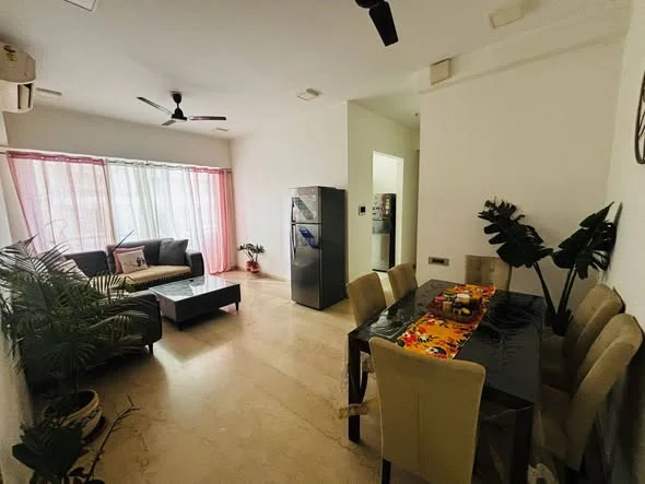 Single Occupancy for Female in Flat for Rent in Malad East