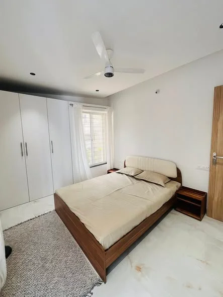 2 BHK Flat for Sale in Vidhisha Society