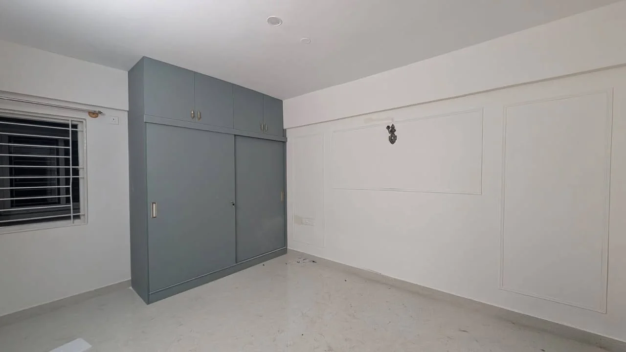 2 BHK Flat for Rent in Amrutha platinum towers