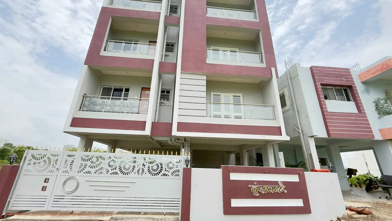 1 BHK Flat for Rent near DY Patil college