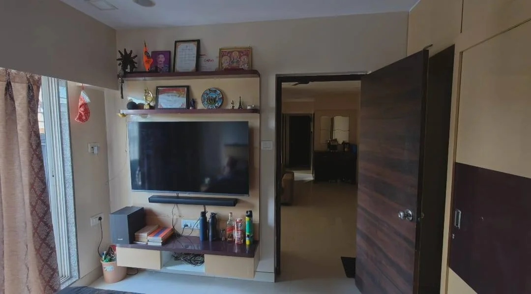 Single Occupancy for Male in 3 BHK Flat for Rent in Chembur East