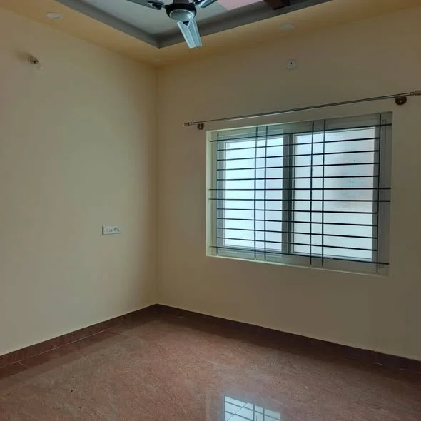 2 BHK Flat for Rent in Kudlu Gate near HSR 3km