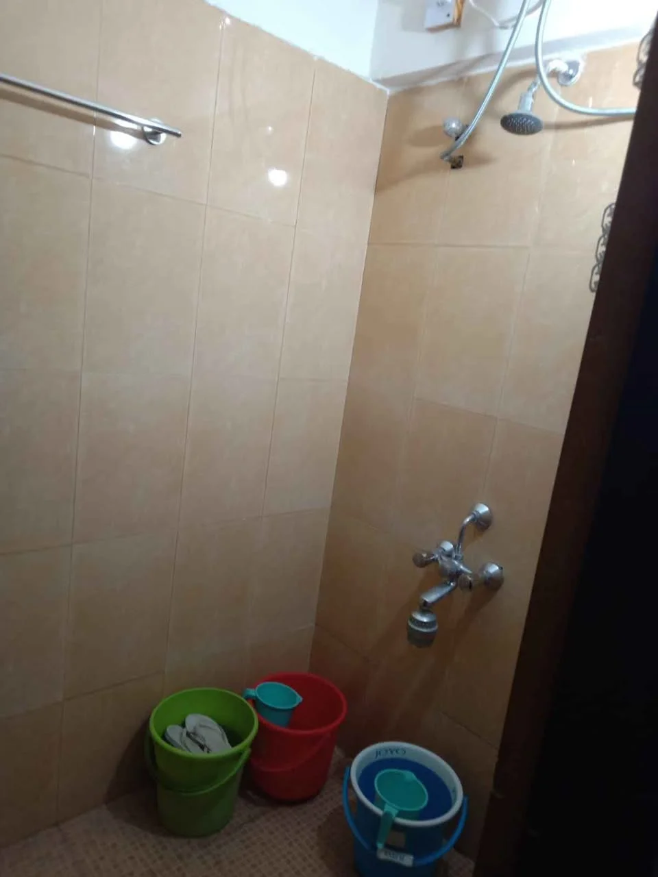 1 BHK Flat for Rent in porwal road Near Market Area Near school