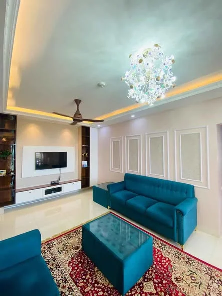 3 BHK Flat for Rent in Paradise Tower