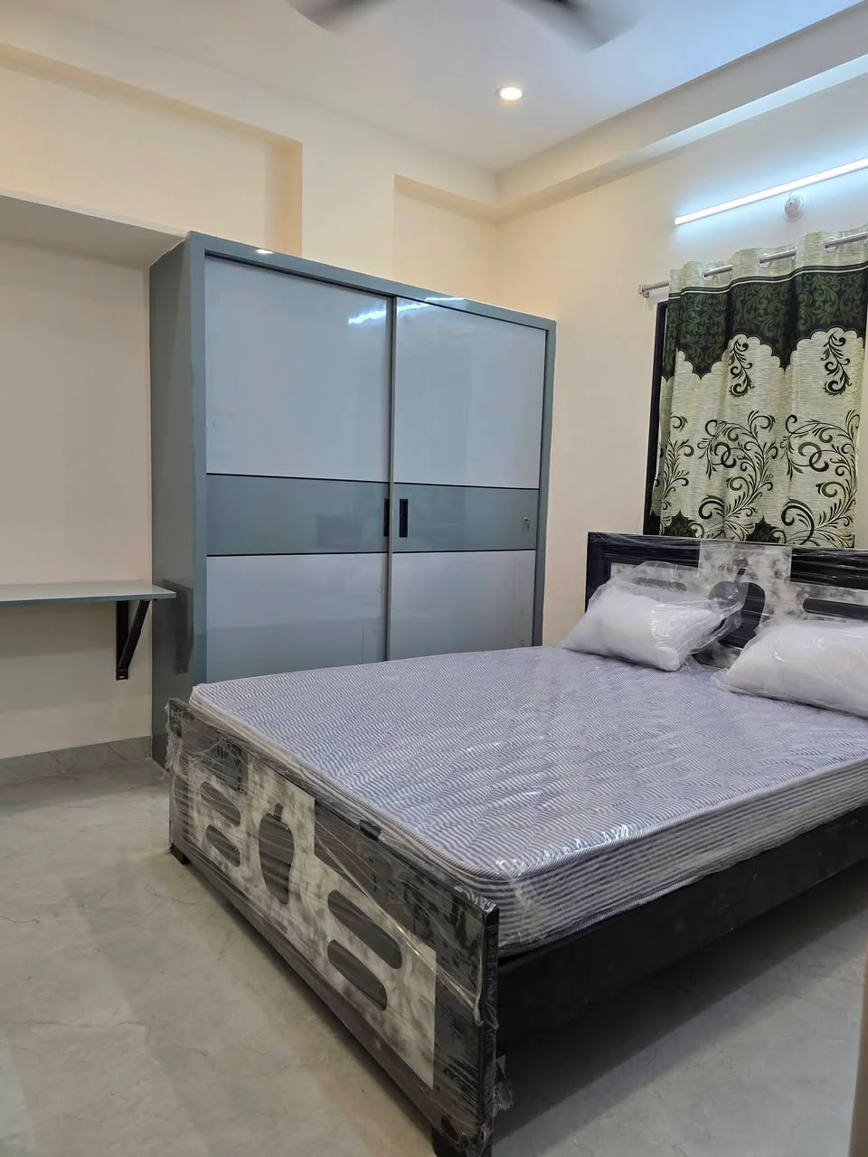 1 BHK Flat for Rent in Madhapur chanda naik thanda Near by ITR HOTEL
