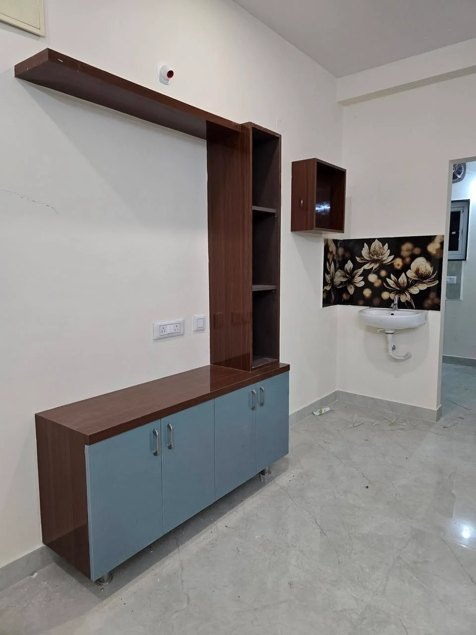 1 BHK Flat for Rent in Madhapur chanda naik thanda Near by ITR HOTEL