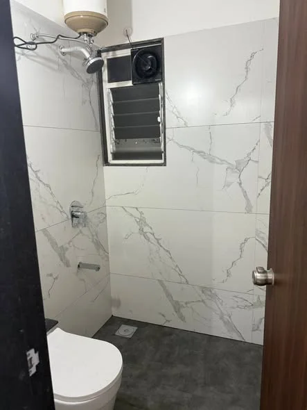 3 BHK Flat for Rent Near amnora & Magar pataa