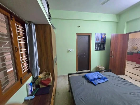 Single Occupancy for Male in 2 BHK Flat for Rent in Ayyappa Nagar