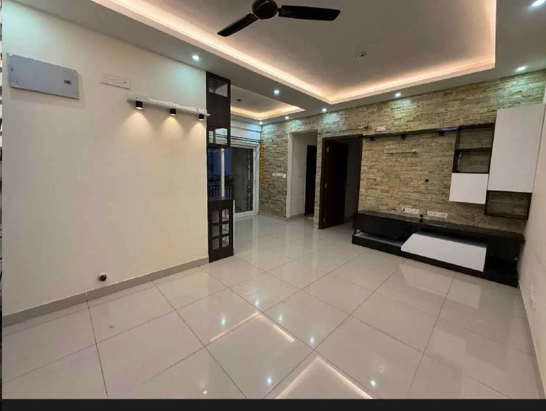 2 BHK Flat for Rent Near hoodi circle Location Alpine Fiesta