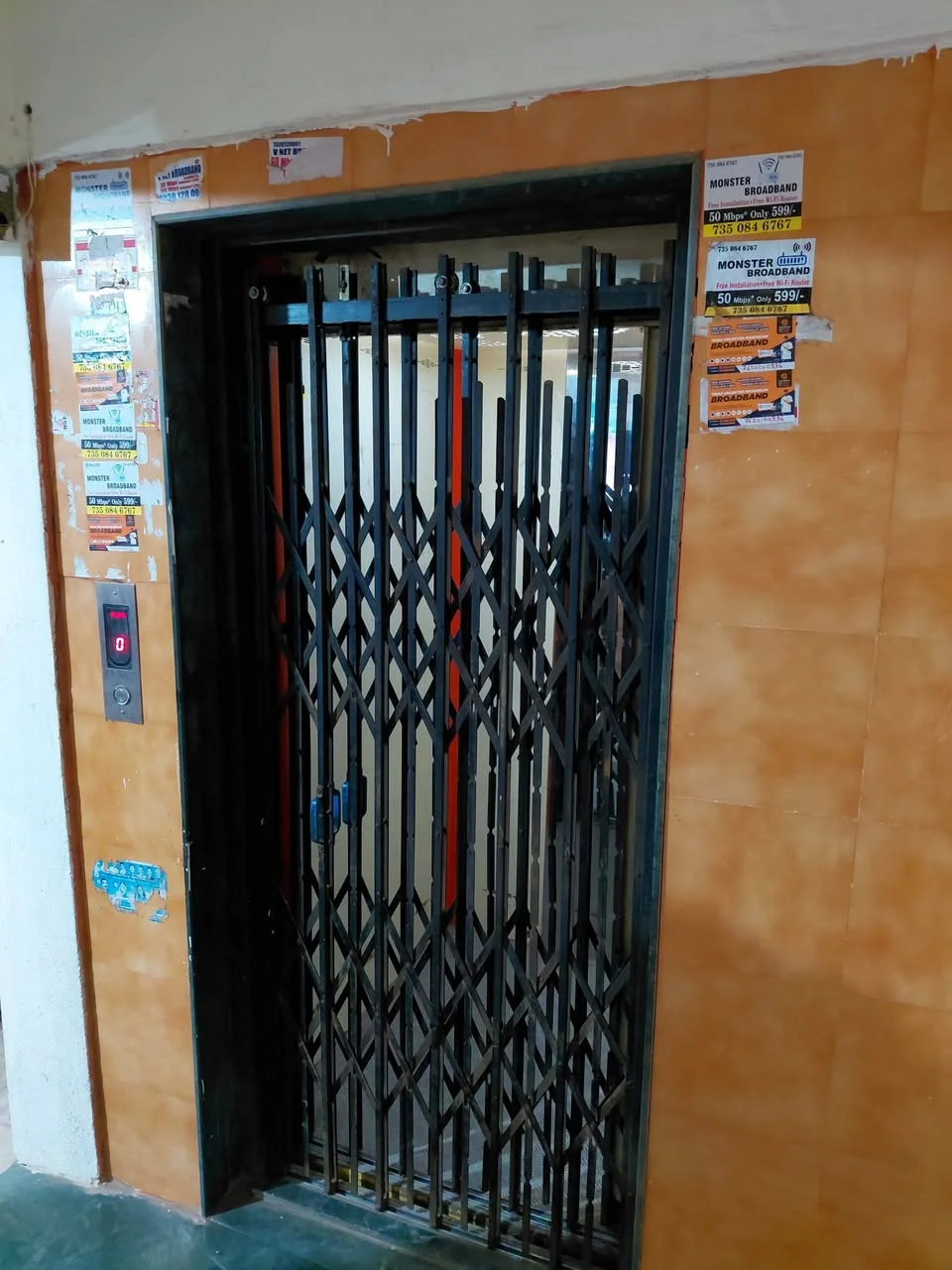 1 BHK Flat for Rent in JQ58+P4M