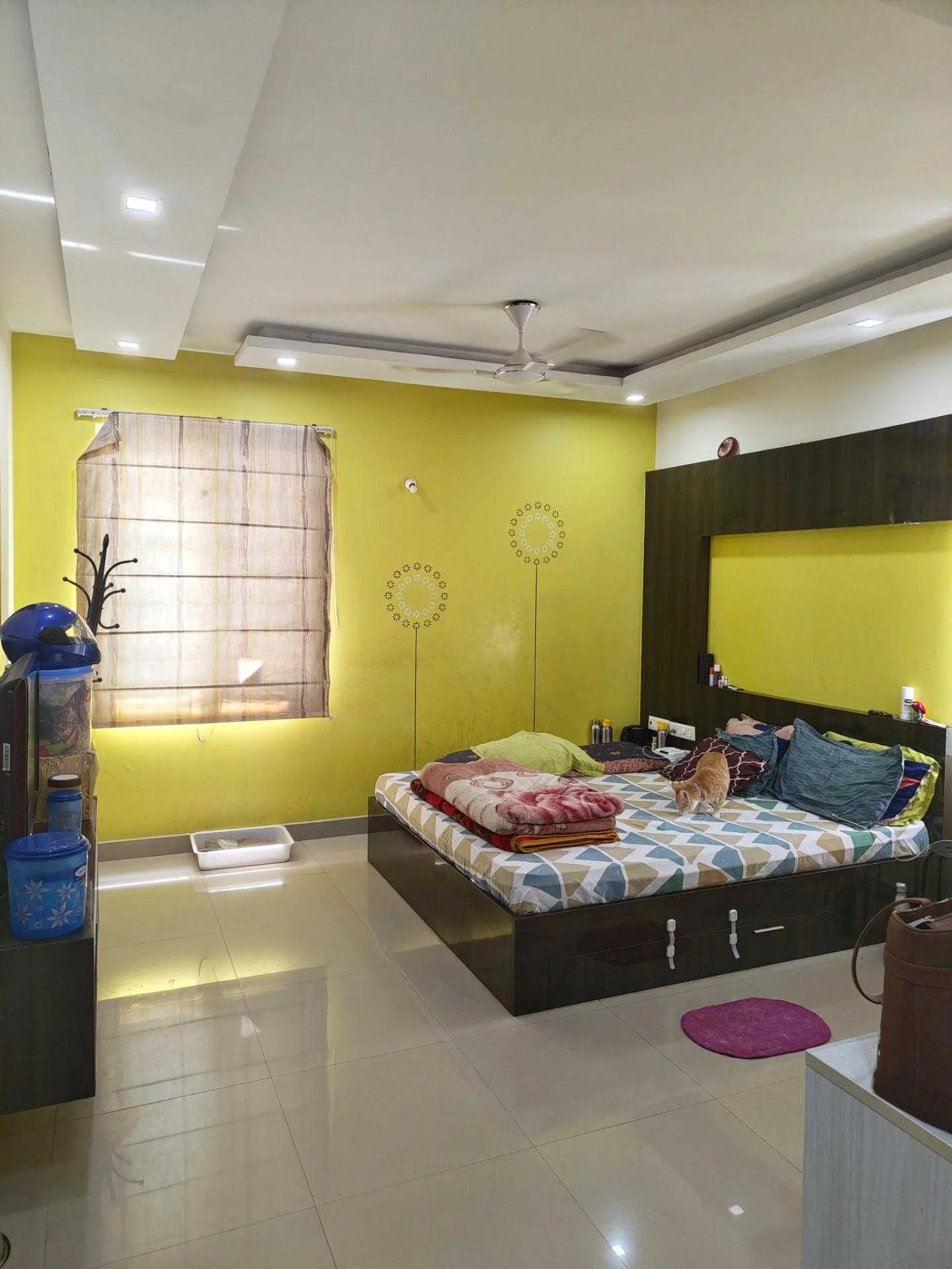 Single Occupancy for Male in 3 BHK Flat for Rent in Parappana Agrahara