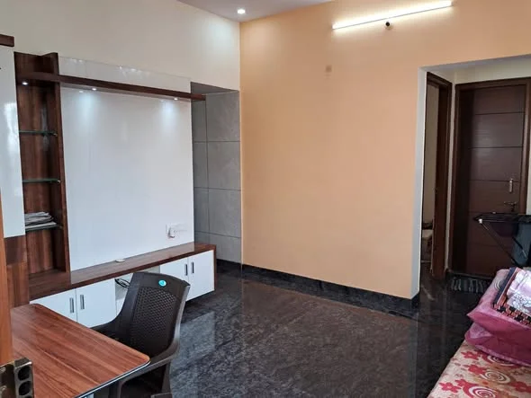 1 BHK Flat for Rent in Kudlu Gate near HSR Layout