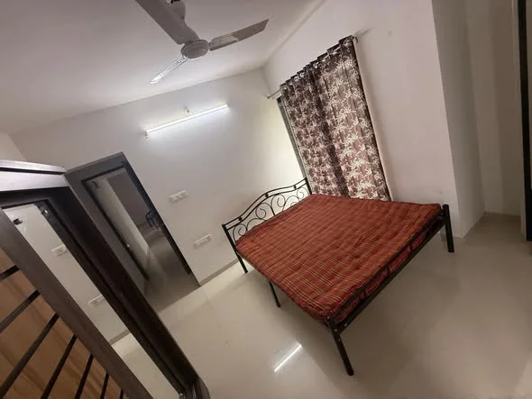 2 BHK Flat for Rent Near SNBP School