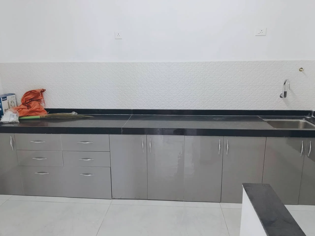 2 BHK Flat for Rent in Mantra mirari Mundhwa