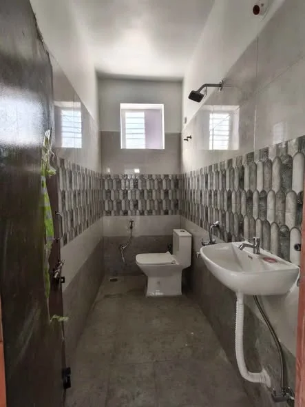 1 BHK Flat for Rent in Botanical Garden Road