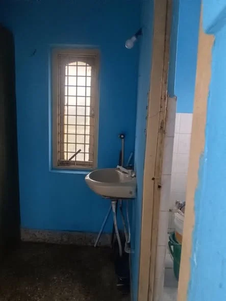 Flat for Rent Near Maruthi temple and speech and hearing signal