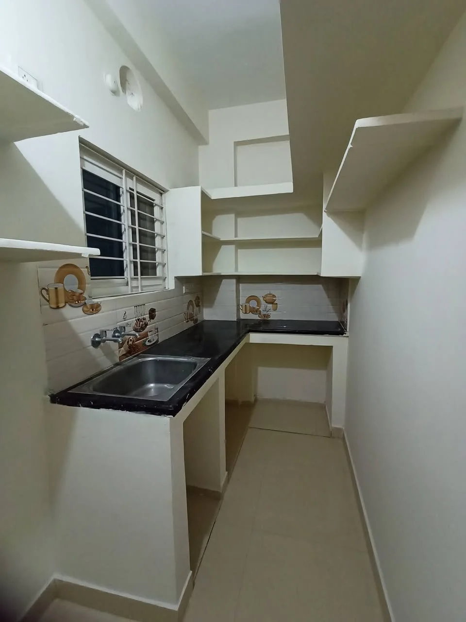 1 BHK Flat for Rent in kondapur hafeezpet