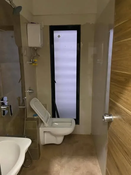 Double Occupancy for Female in Flat for Rent in Malad East