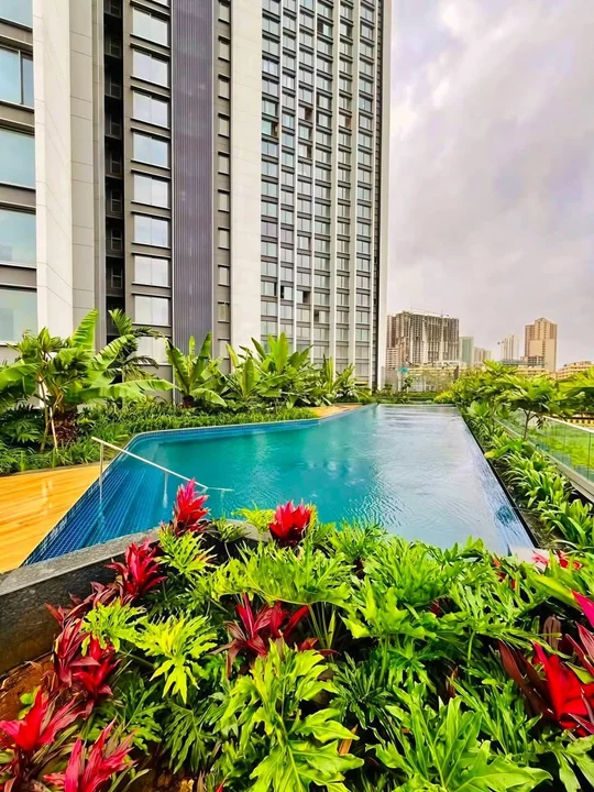 Single Occupancy in 3 BHK Flat for Rent in Sunteck avenue. 4 Goregoan w (Near ram mandir station)