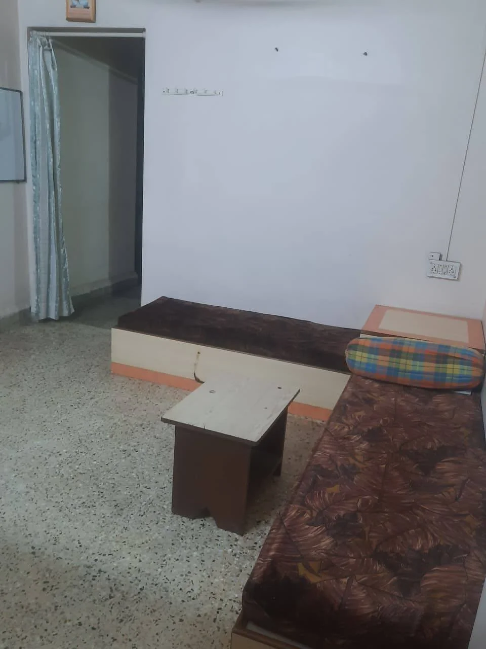 1 BHK Flat for Rent in Mahaganesh Colony Near MIT School Kothrud