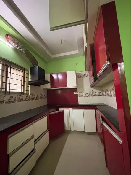 2 BHK Flat for Rent in Kondapur Botanical Garden AMB Mall Road Side