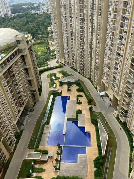 3 BHK Flat for Rent in Just 200m from Bhartiya City Mall & IT Companies