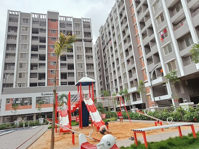 2 BHK Flat for Sale in Vinode Nagar Corner