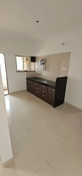 2 BHK Flat for Rent in व्हाईट वूड्स अपार्टमेंट