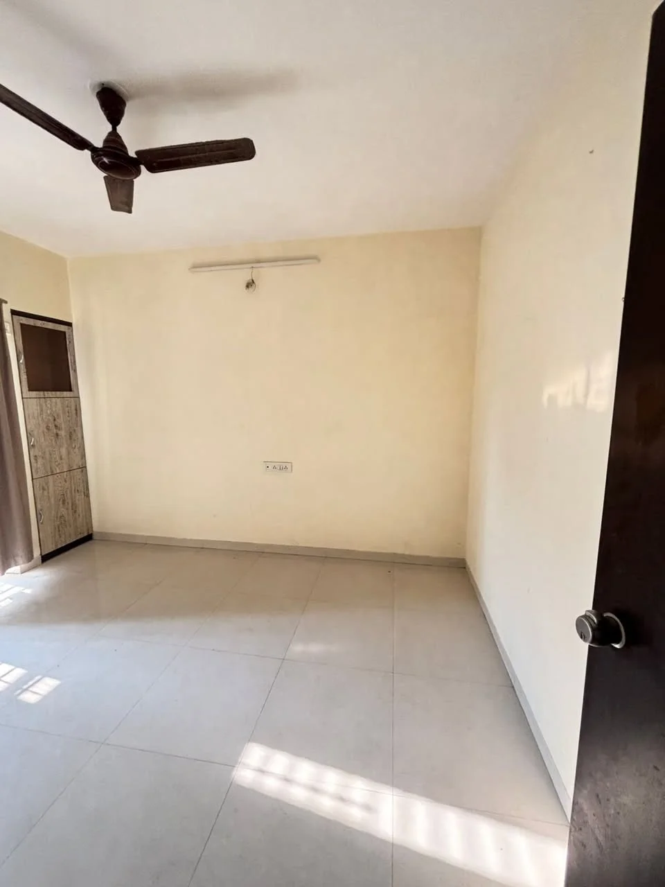 1 BHK Flat for Rent in Dutta Temple Road