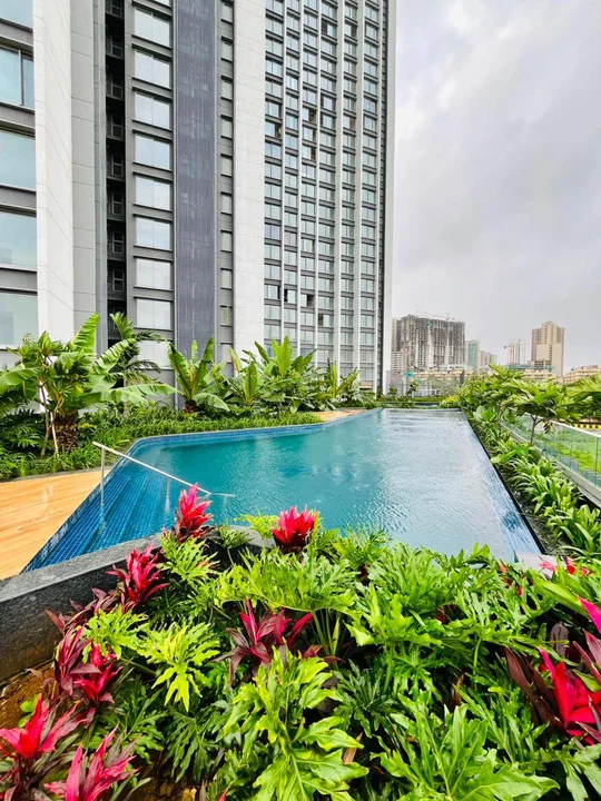 Single Occupancy in 1 BHK Flat for Rent in Sunteck Avenue 4