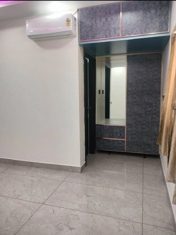 3 BHK Flat for Rent in Hitech City