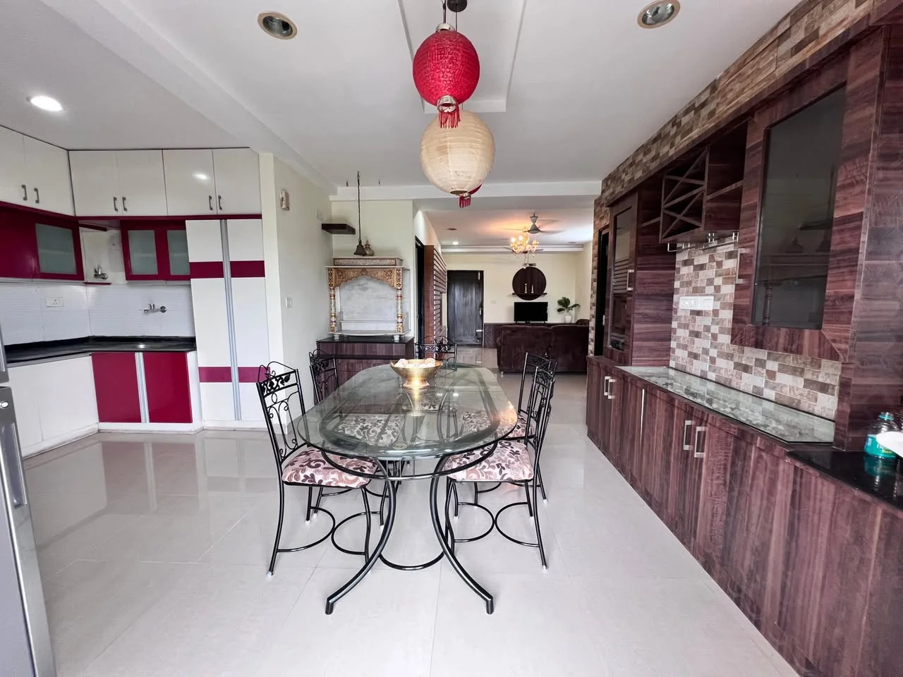 Single Occupancy for Female in 3 BHK Flat for Rent Near Manyata Tech Park