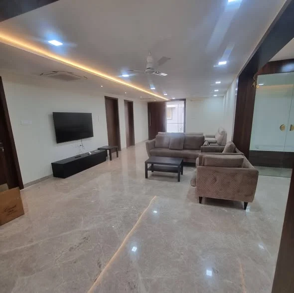 Flat for Rent in Madhapur near & Before Novotel Convention Center Hitech City