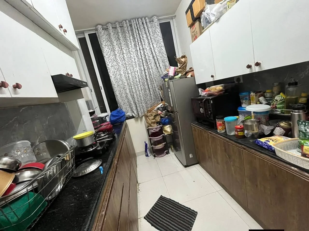 3 BHK Flat for Rent in Kondapur Botanical Garden AMB Mall Road