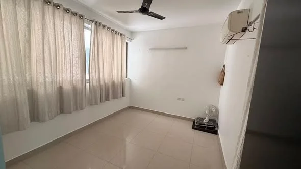 Single Occupancy in 3 BHK Flat for Rent in Tellapur