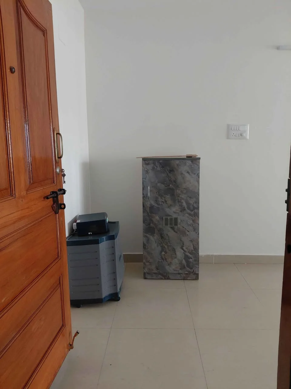 3 BHK Flat for Rent in Kasturi Nagar Near CCD tirumala maruthi apartment