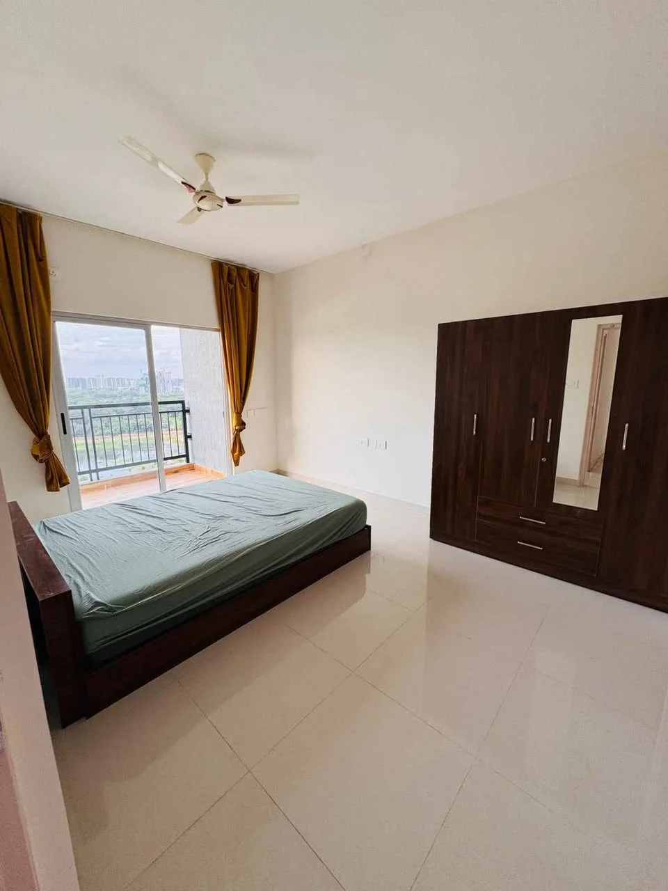 2 BHK Flat for Rent in Gunjur Road Near to Kadubeesanahalli