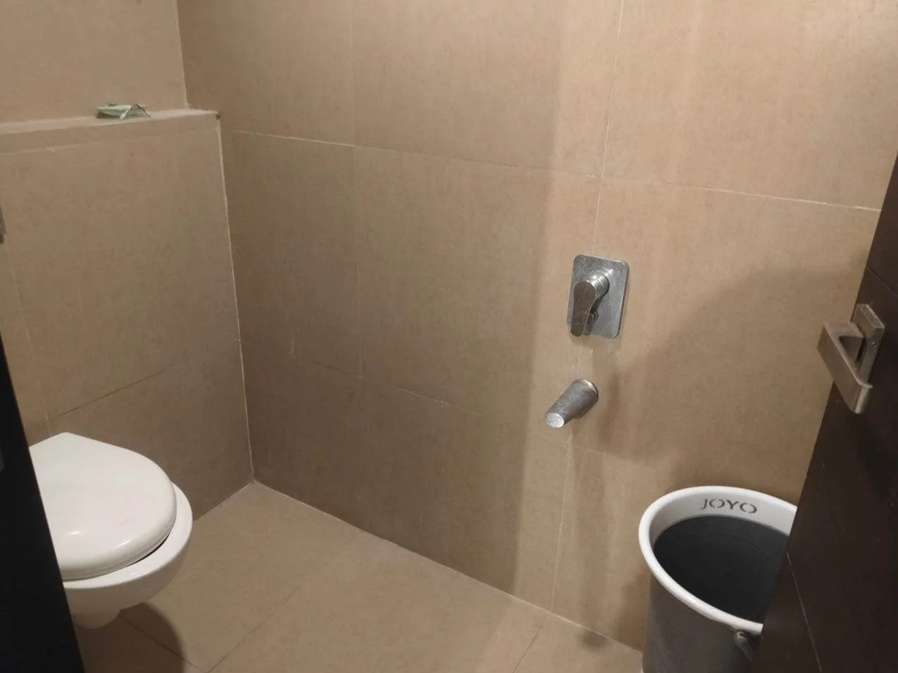 1 BHK Flat for Rent in BEHIND AMANORA MALL