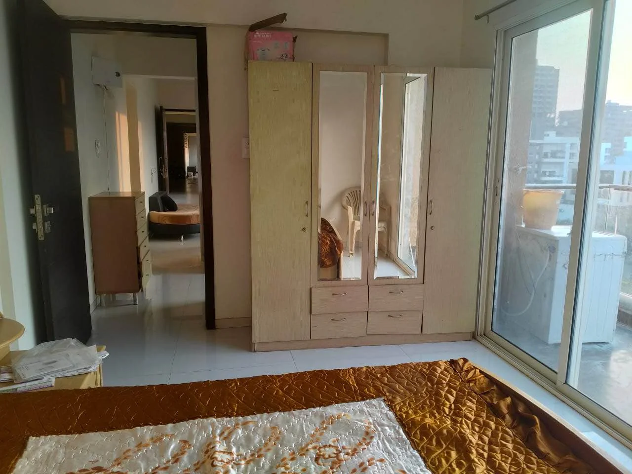 1 BHK Flat for Rent in BEHIND AMANORA MALL