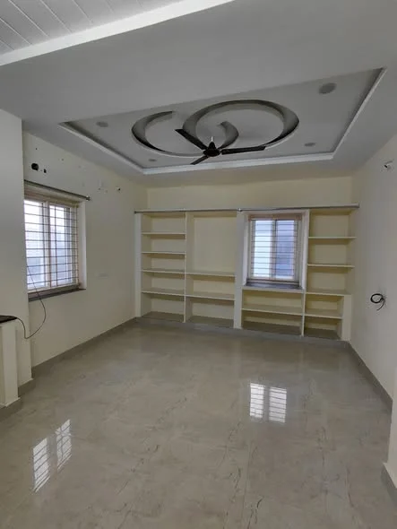 3 BHK Flat for Rent in MIG - 191